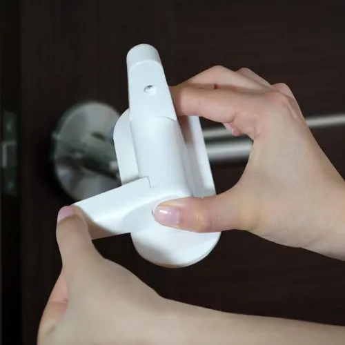 Універсальний дитячий замок Door Lever Lock для ручок , 2шт в комплекті, універсальний, білий - фото 5