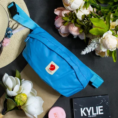 Шведська сумка на пояс Fjällräven Ulvö Hip Pack Medium Original бананка, унісекс, різні кольори (Blue Sky) Блакитний