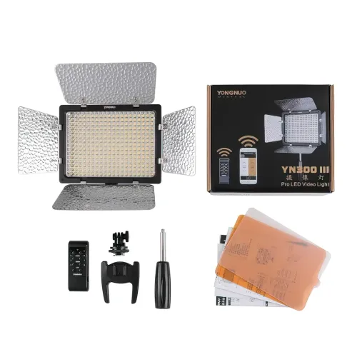 Постоянный студийный свет Yongnuo YN-300 III, LED панель, от 3200-5500K, 18 Вт, 2280 лм, 300 диодов - фото 8