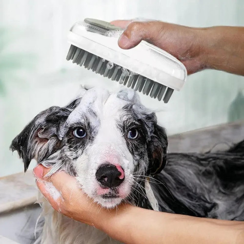 Массажная щетка для купания животных Body brush LY-528 с мягкой щетиной, диспенсер для шампуня, мелкие зубцы - фото 6