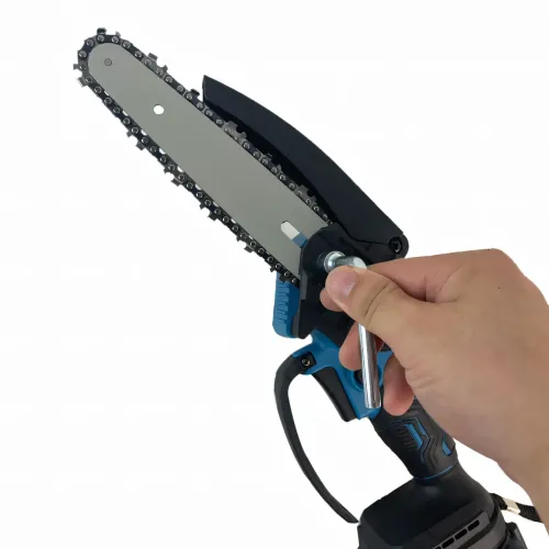Аккумуляторная мини пила G-tool DUG155Z 48V, цепной веткорез с 2 аккумуляторами в пластиковом кейсе, шина 15см - фото 4
