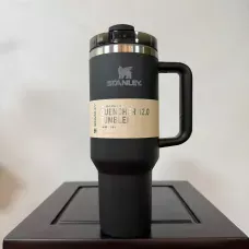 Термокухоль-термос Stanley 1200 мл із ручкою та кришкою-поїлкою з трубочкою, вакуумна термочашка з неіржавкої сталі Чорний