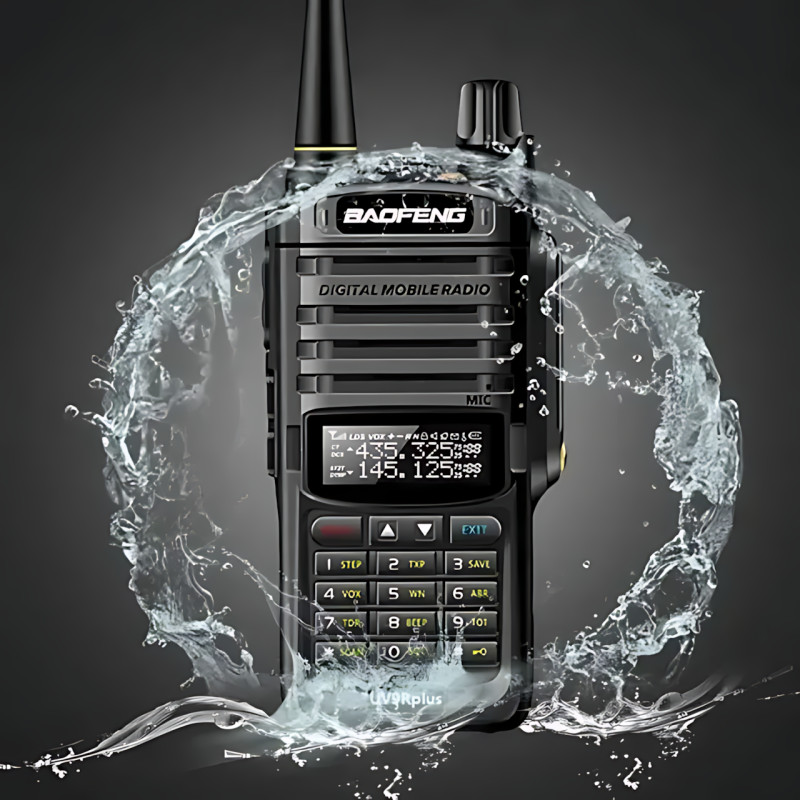 Рация Baofeng UV-9R Plus (IP67, 8 Вт, Dual Band, 2800 мАч, фонарик, FM-радио, III режима мощности) фото - 5