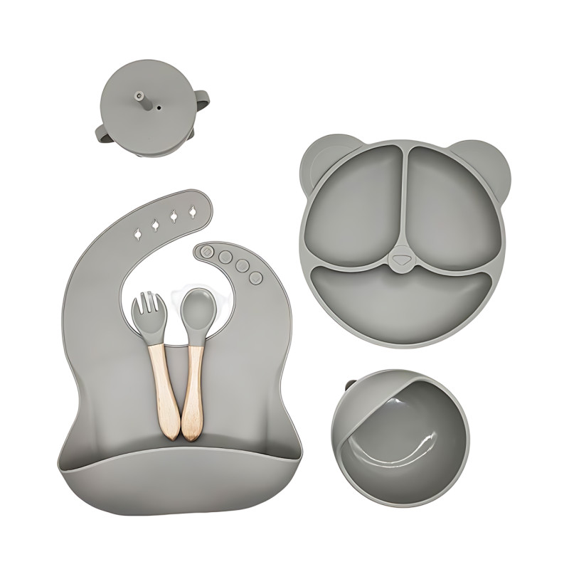 Детский силиконовый набор посуды 6 предметов: тарелка на присоске с 3 секциями &Oslash;19 см, с ложкой и вилкой, чашкой-поилкой 150 мл Серый фото - 2