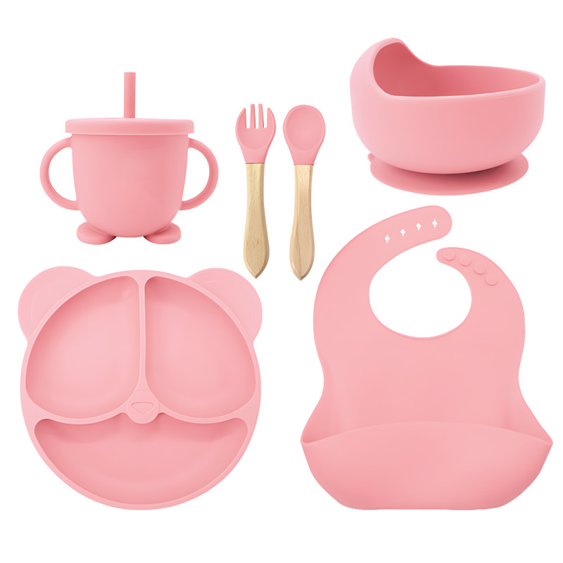 Детский силиконовый набор посуды 6 предметов: тарелка на присоске с 3 секциями &Oslash;19 см, с ложкой и вилкой, чашкой-поилкой 150 мл Розовый фото - 2