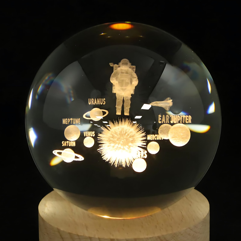3D ночник "Хрустальный шар с астронавтом" – Солнечная система, USB, 8 см фото - 5