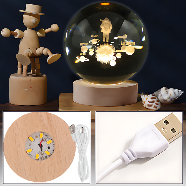 3D ночник "Хрустальный шар с астронавтом" – Солнечная система, USB, 8 см