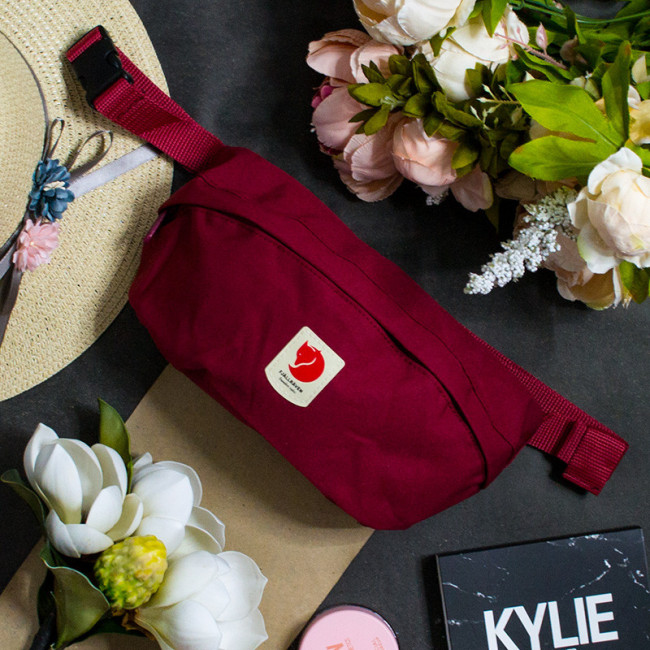 Шведська сумка на пояс Fjällräven Ulvö Hip Pack Medium Original бананка, унісекс, різні кольори (lava Red) Бордовий