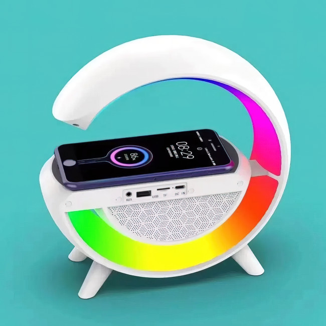 Настольная лампа KР-3431 RGB 3в1 с беспроводной зарядкой 15 Вт и Bluetooth колонкой