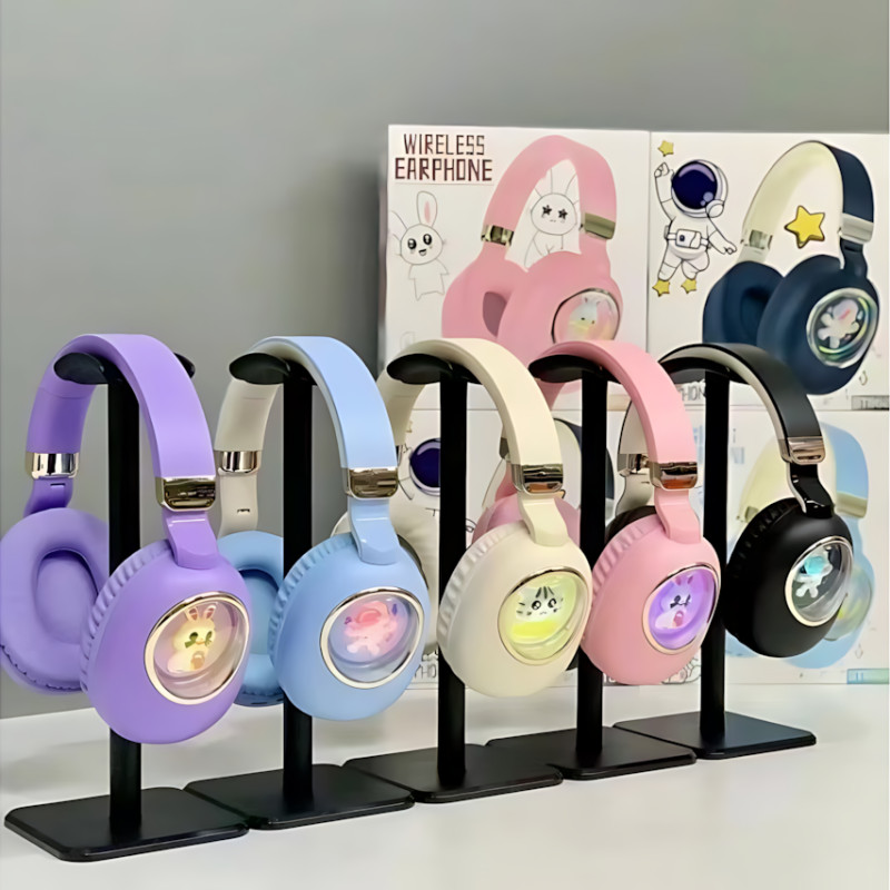Детские беспроводные наушники ST862 A.B.C.D с Led-подсветкой, наушники TOY IN A CAPSULE Черный фото - 7
