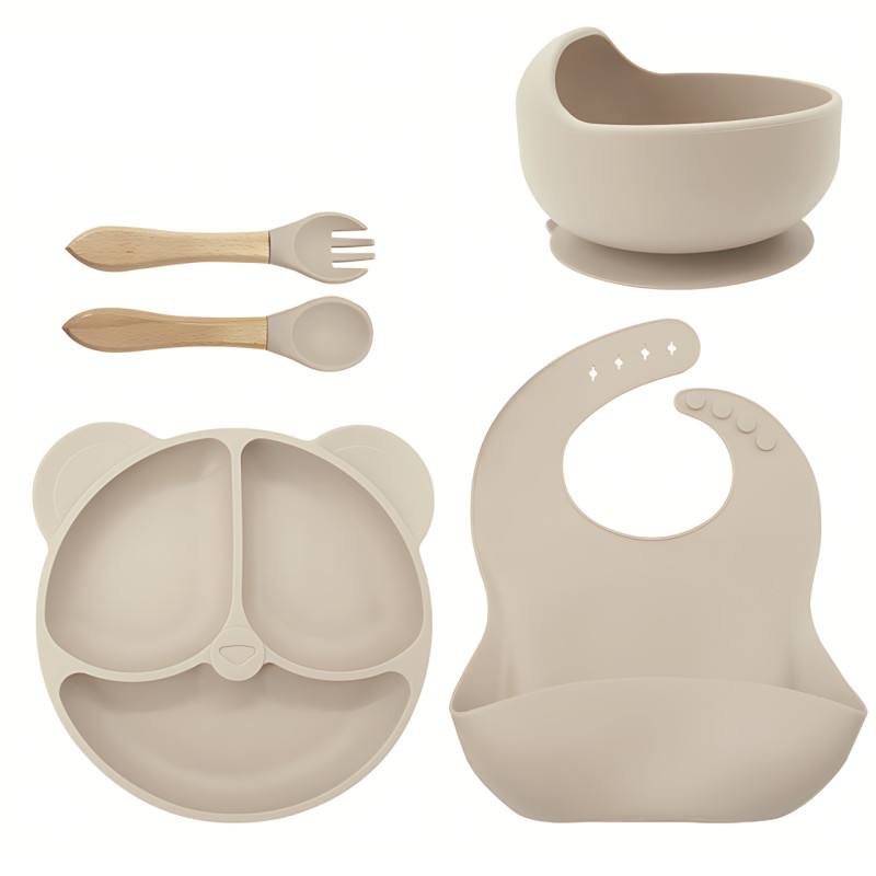 Детский силиконовый набор посуды 6 предметов: тарелка на присоске с 3 секциями &Oslash;19 см, с ложкой и вилкой, чашкой-поилкой 150 мл Бежевый фото - 3